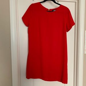 lulu’s red shift dress